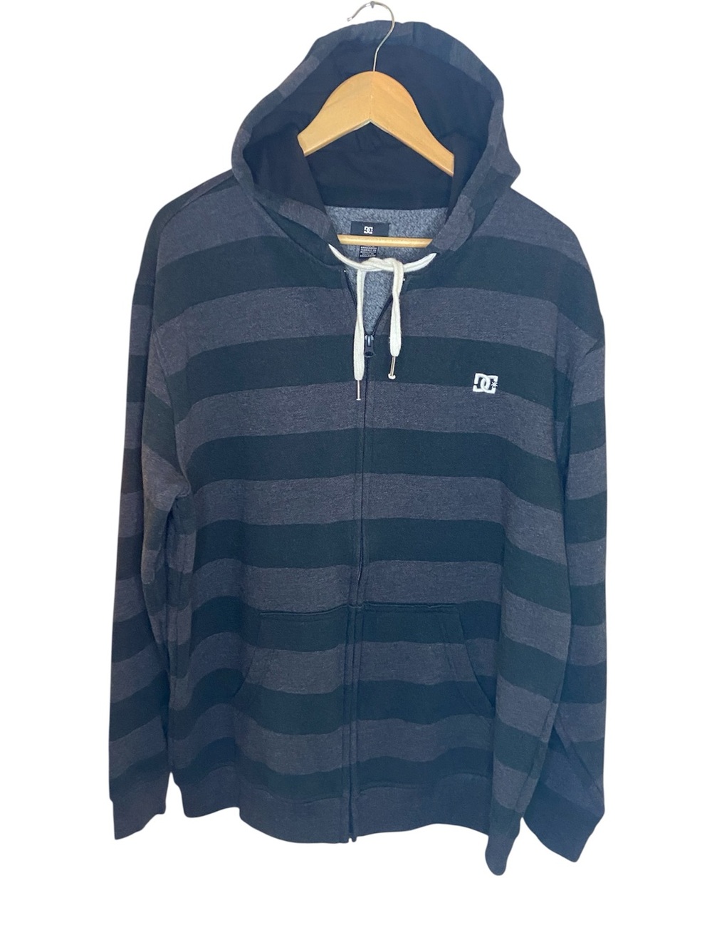 DC Shoes Y2K  Men's Gray and Black Striped Zip-Up Hoodie, logo on front, XL